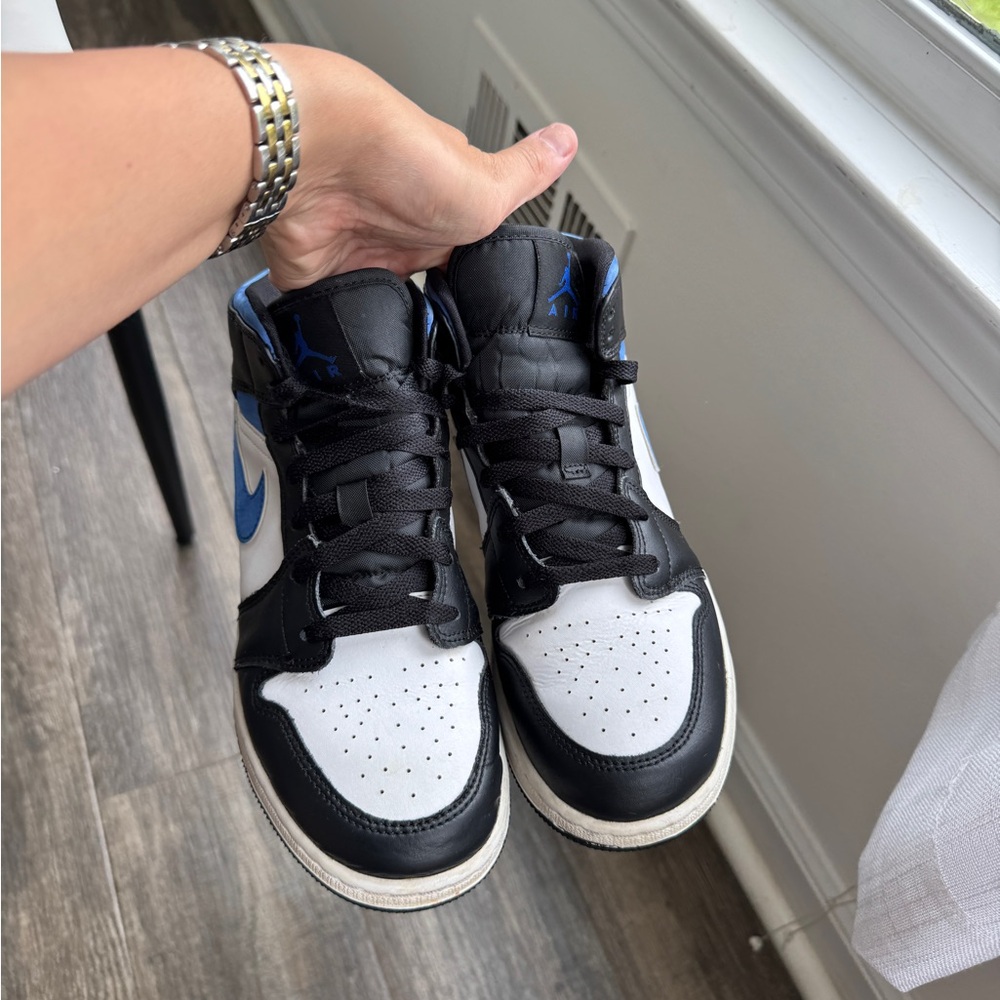 Jordan 1 mid white black racer blue 6.5 8 - Picture 3 of 5